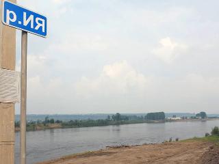Уровень воды в реке Ия у Тулуна поднялся на 1,5 м за сутки