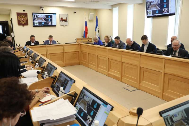 Нарушения в расходовании средства на ремонт электросетей в Тулуне обнаружила КСП