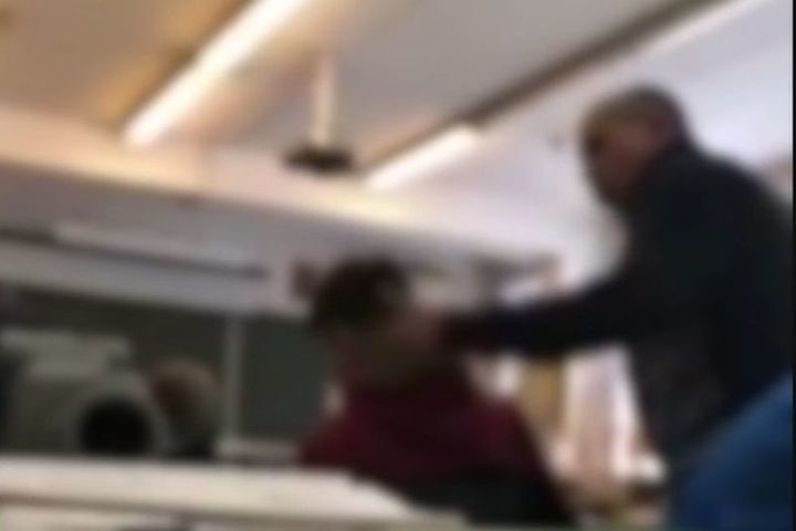 СК проводит проверку по факту избиения детей учителем ОБЖ в Иркутске