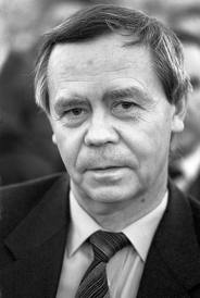 «Писатель вырастает из детства…»