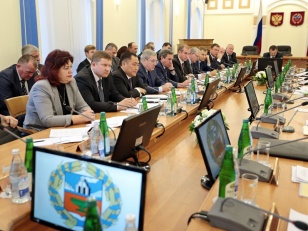 Правительство Иркутской области планирует в 2016 году увеличить поддержку сельскохозтоваропроизводителей